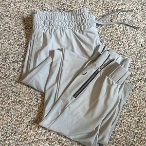 Zyia athletic joggers lightweight grey